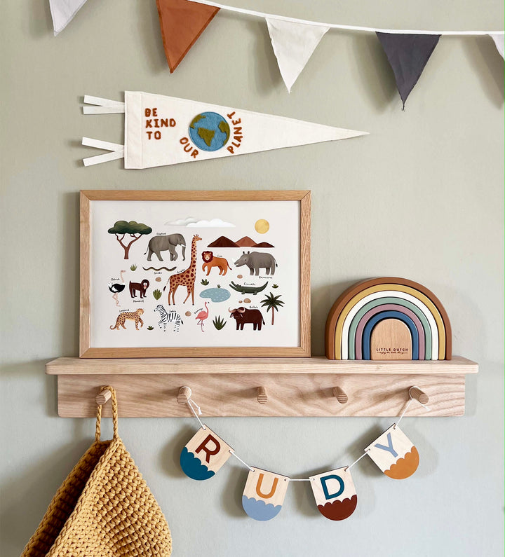 Animals on Safari in stone / Print with Hanger