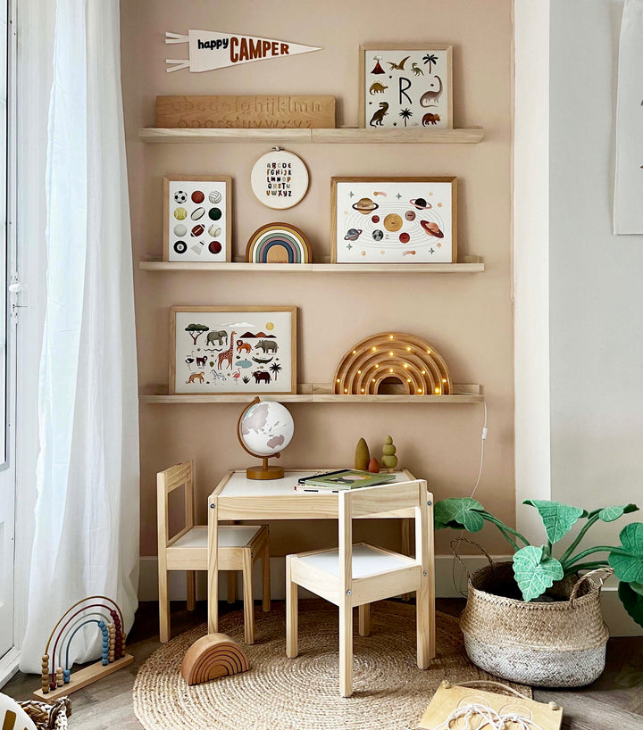 Animals on Safari in stone / Print with Hanger