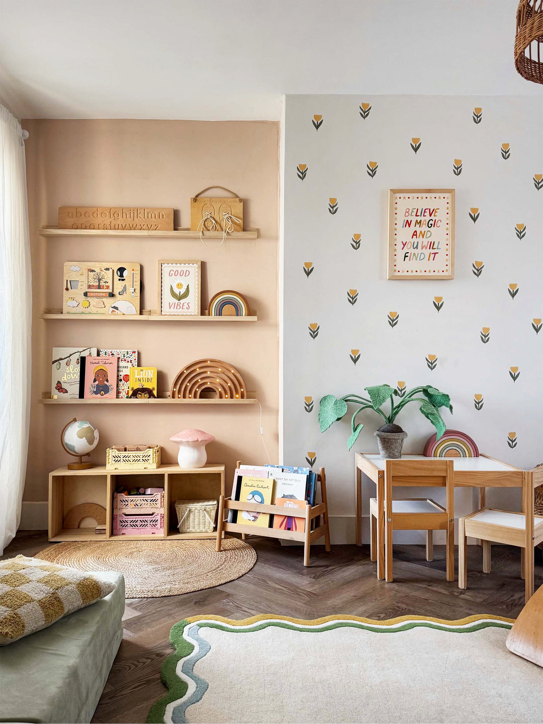 Yellow Tulips / Fabric Wall Stickers