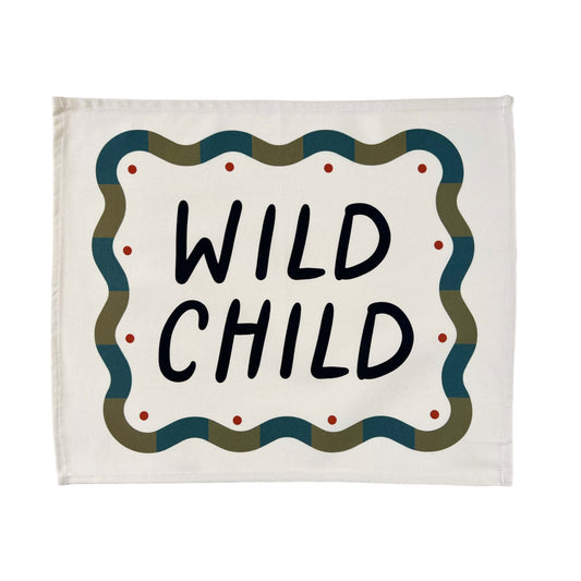 Wild Child banner / black