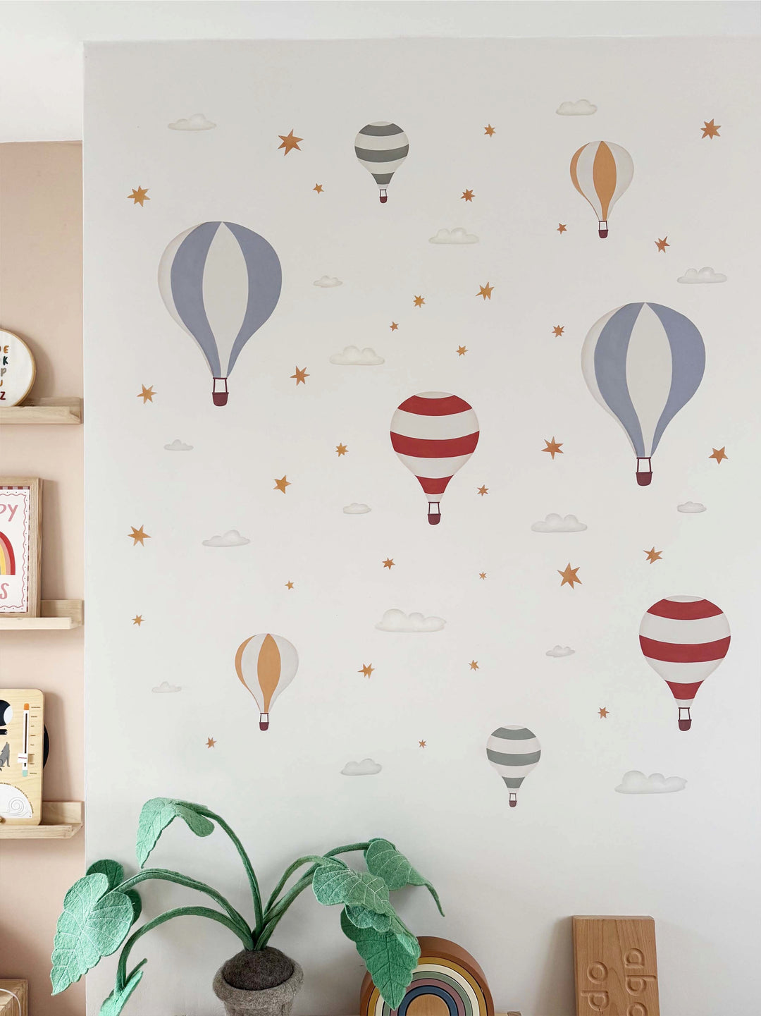Hot Air Balloons - Bright / Fabric Wall Stickers