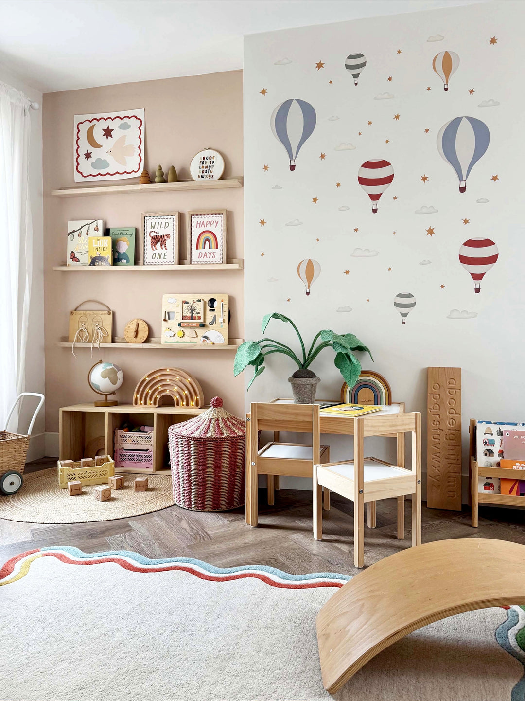 Hot Air Balloons - Bright / Fabric Wall Stickers