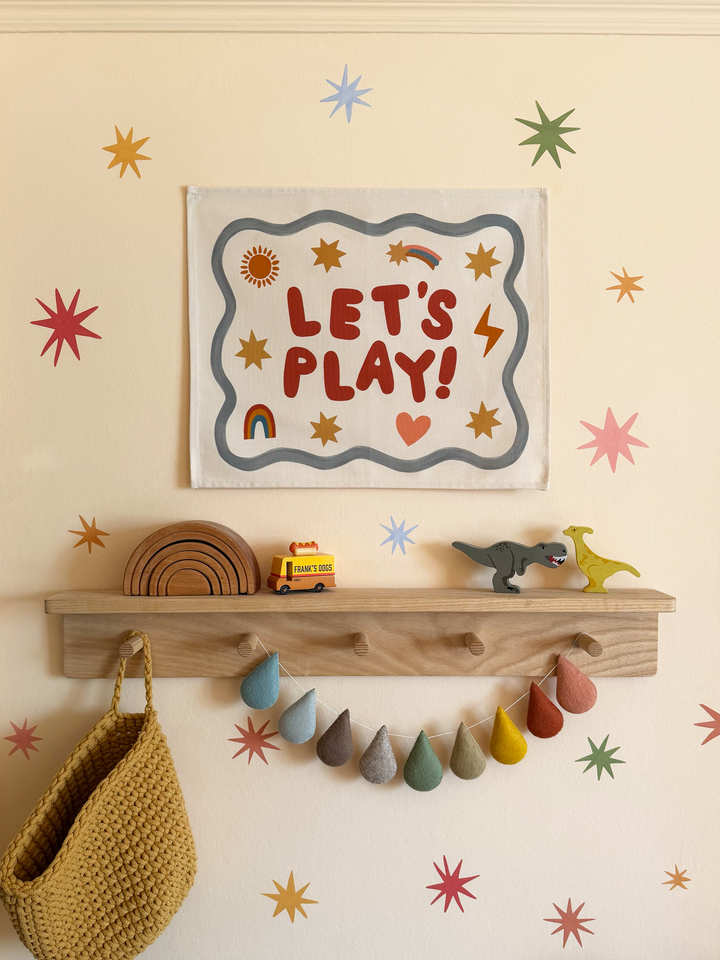 Let's Play banner with blue border
