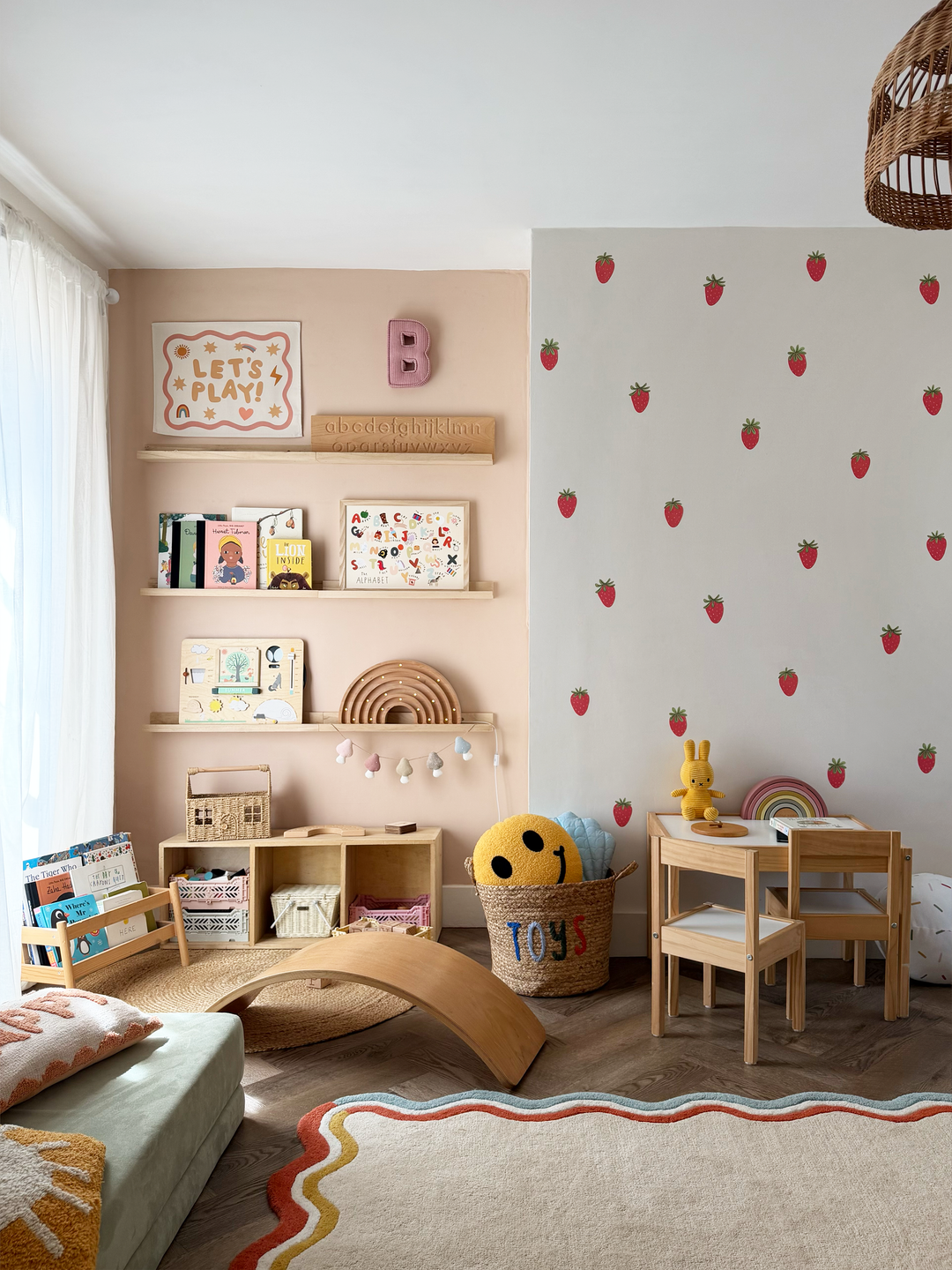 Strawberry / Fabric Wall Stickers