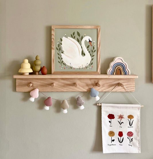Swan in sage / Framed Print